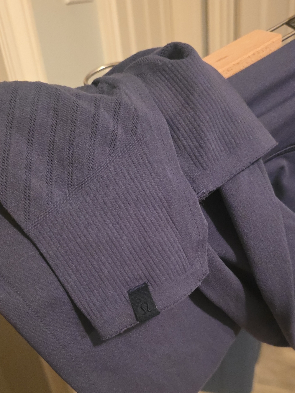 Lululemon leggings sz m